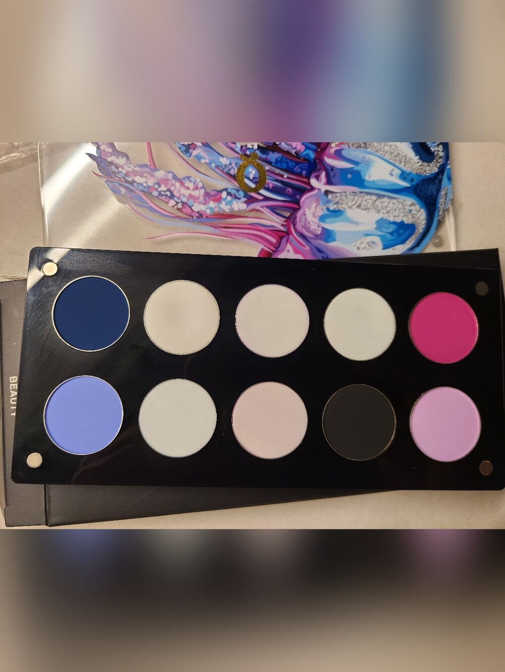 Question Beauty Guardian of the Lagoon Chapter III Eye Palette - Picture 8 of 16